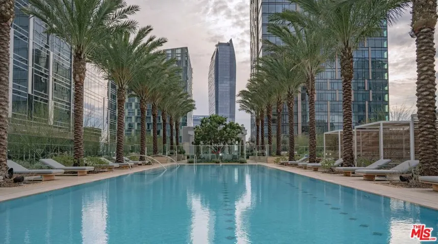 877 Francisco Street 1625, Los Angeles, California 90017