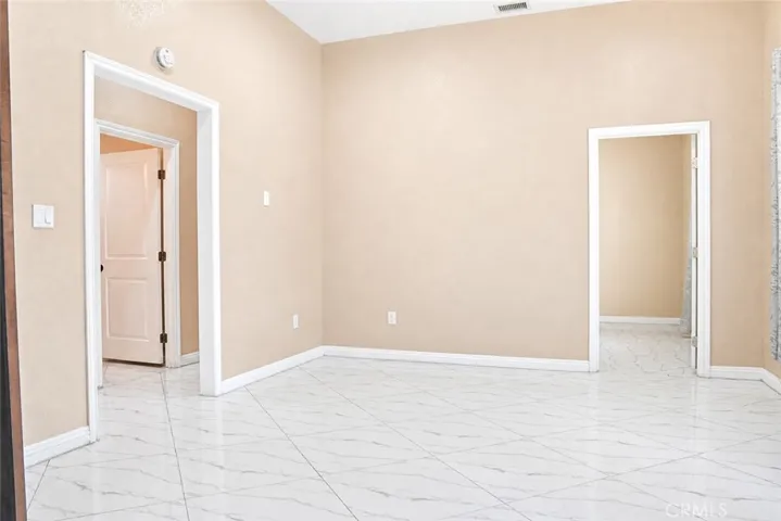 1387 W Francis, Ontario, California 91762