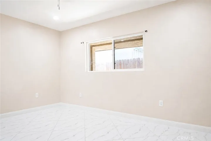 1387 W Francis, Ontario, California 91762