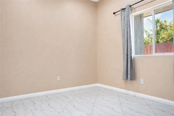 1387 W Francis, Ontario, California 91762