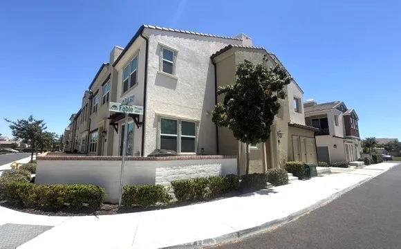 2838 E Brut Privado 115, Ontario, California 91761