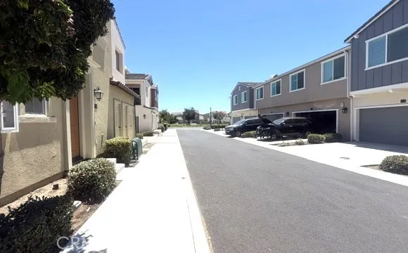 2838 E Brut Privado 115, Ontario, California 91761