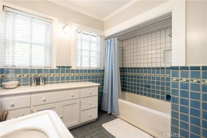 209 N Sunset, Monrovia, California 91016