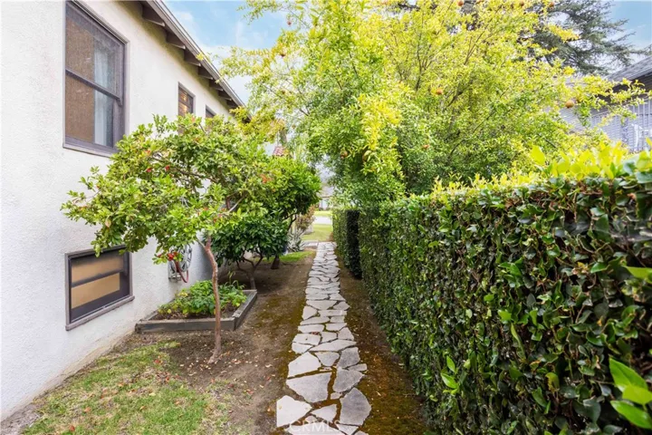 209 N Sunset, Monrovia, California 91016