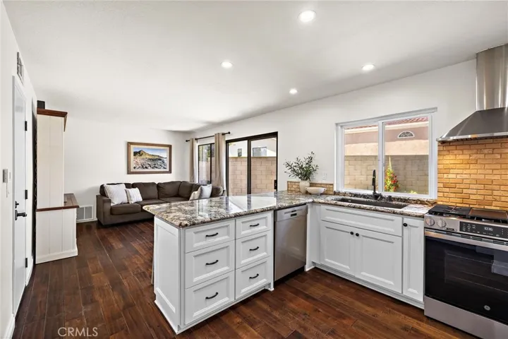 26002 Mckenna Court, Lake Forest, California 92630