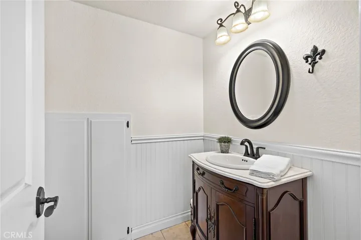 26002 Mckenna Court, Lake Forest, California 92630