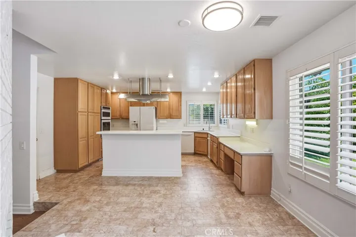 1002 Highlight Drive, West Covina, California 91791
