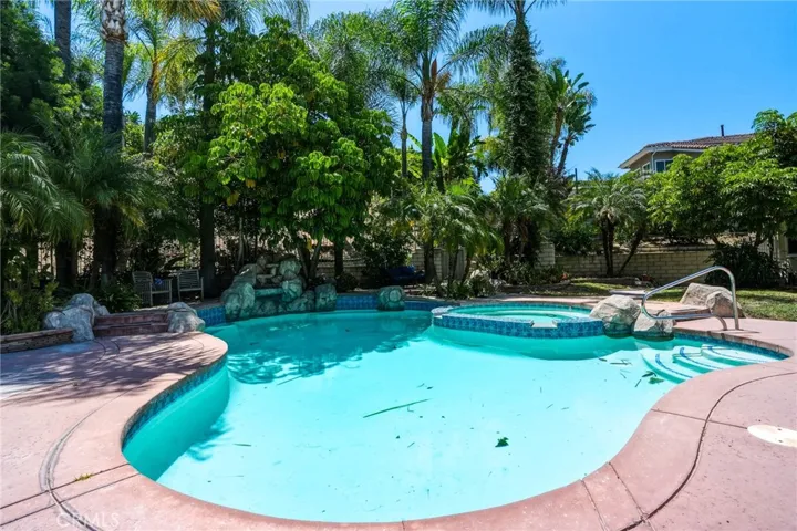 1002 Highlight Drive, West Covina, California 91791