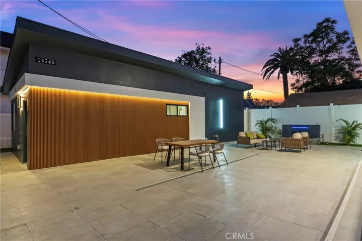 14240 Hortense, Sherman Oaks, California 91423