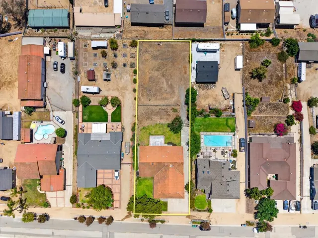 5573 Bluff St Street, Norco, California 92860