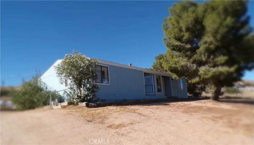 9074 Milpas, Apple Valley, California 92308
