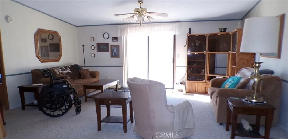 9074 Milpas, Apple Valley, California 92308