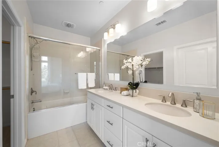110 Rose Arch, Irvine, California 92620