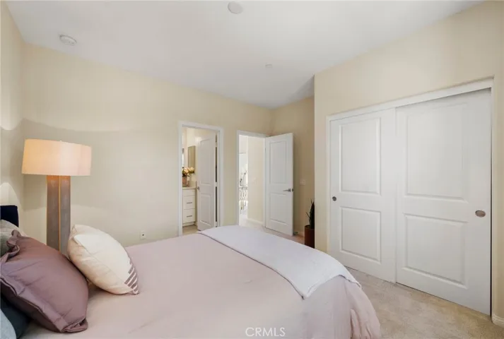 110 Rose Arch, Irvine, California 92620