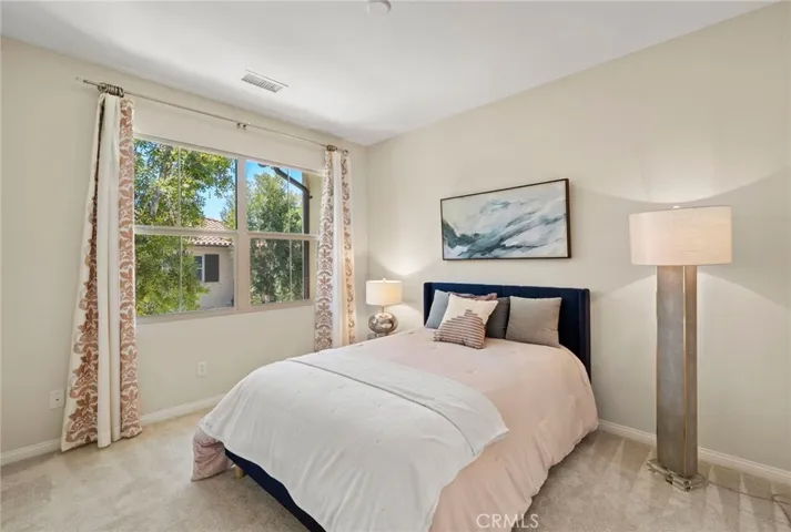 110 Rose Arch, Irvine, California 92620
