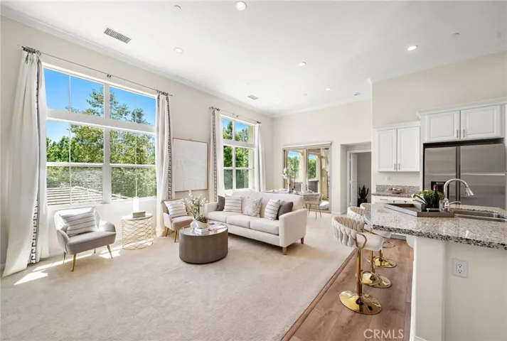 110 Rose Arch, Irvine, California 92620