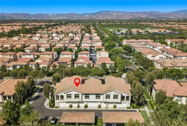 110 Rose Arch, Irvine, California 92620