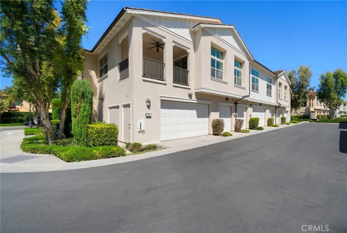 110 Rose Arch, Irvine, California 92620