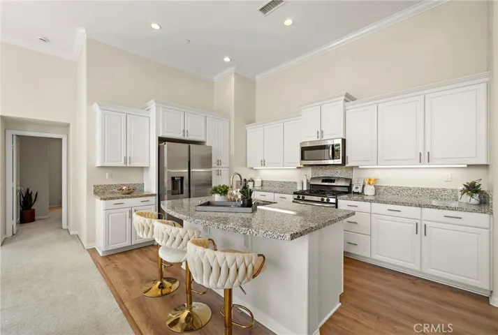 110 Rose Arch, Irvine, California 92620