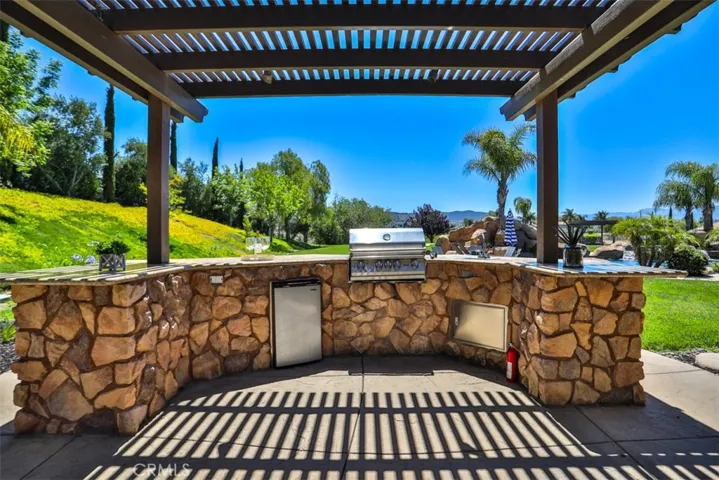 39520 Colleen Way, Temecula, California 92592