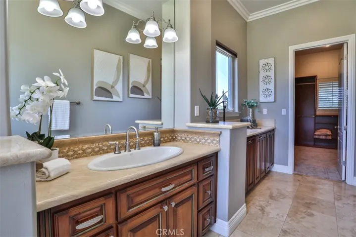 39520 Colleen Way, Temecula, California 92592