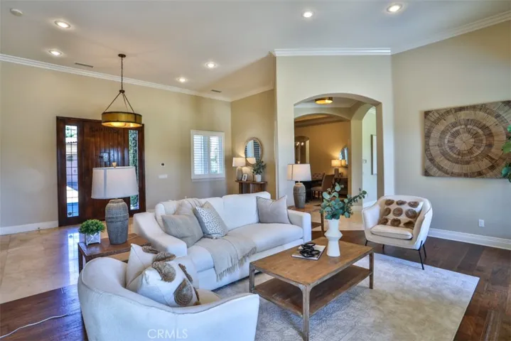 39520 Colleen Way, Temecula, California 92592
