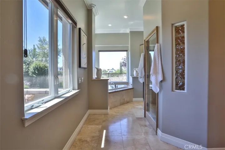 39520 Colleen Way, Temecula, California 92592