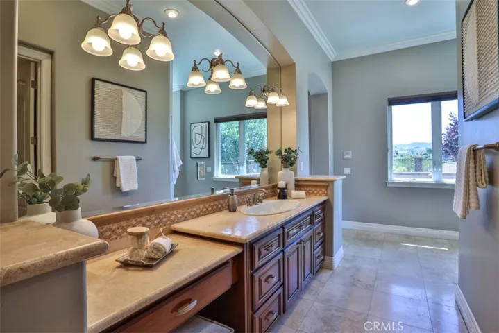 39520 Colleen Way, Temecula, California 92592