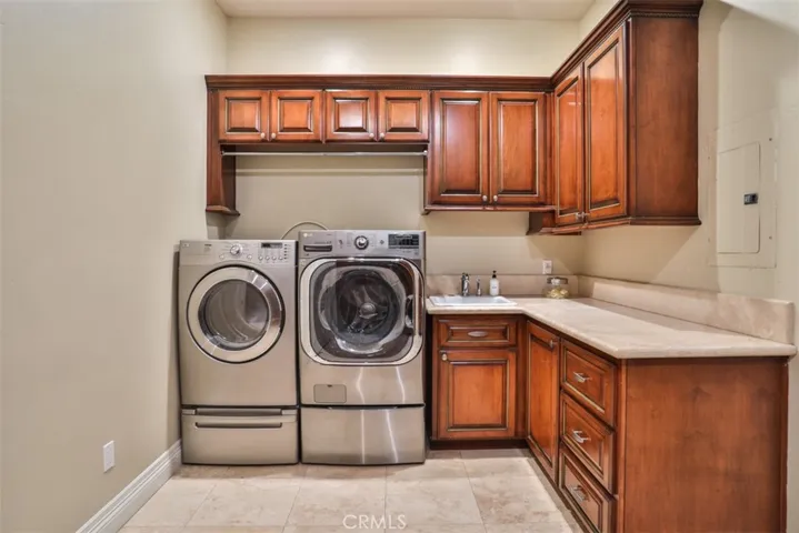 39520 Colleen Way, Temecula, California 92592