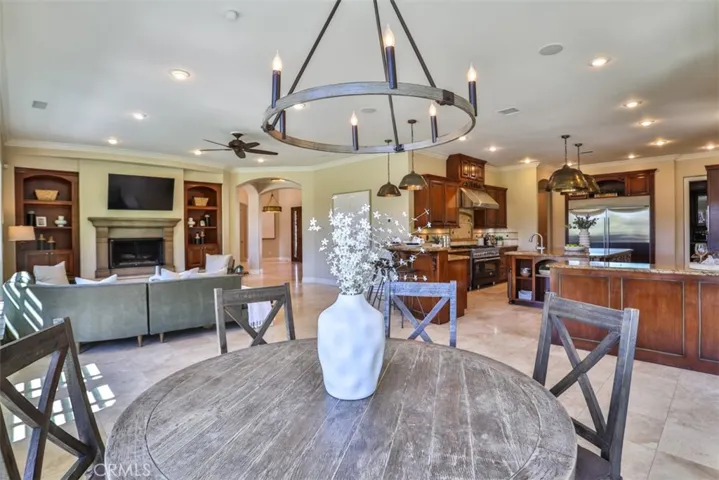 39520 Colleen Way, Temecula, California 92592