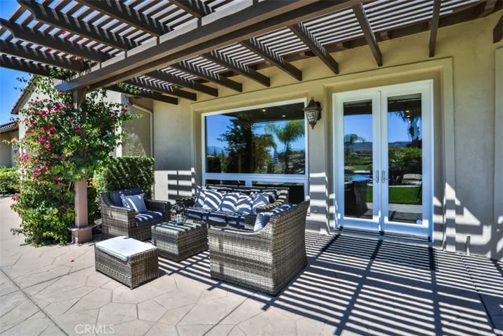 39520 Colleen Way, Temecula, California 92592