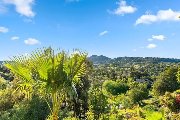 2763 Canyon Oak Place, Escondido, California 92029