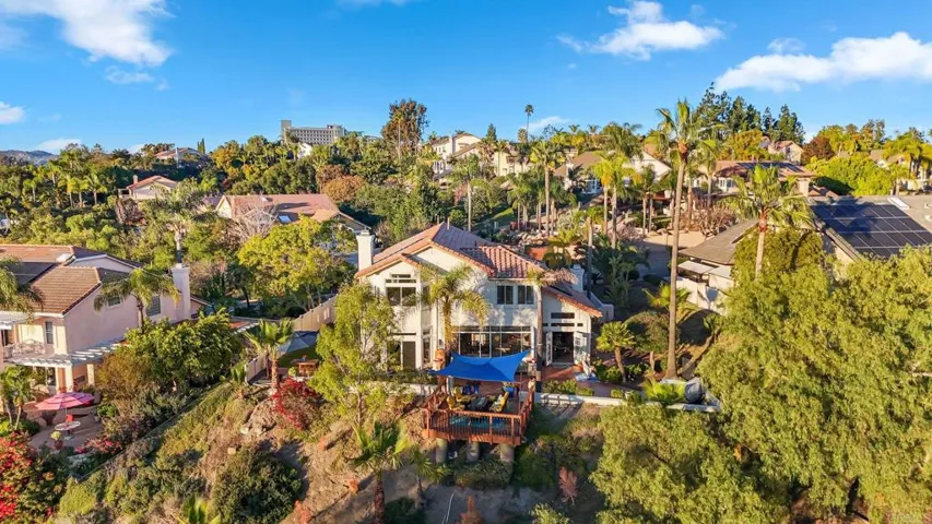 2763 Canyon Oak Place, Escondido, California 92029