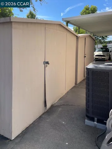 Storage shed