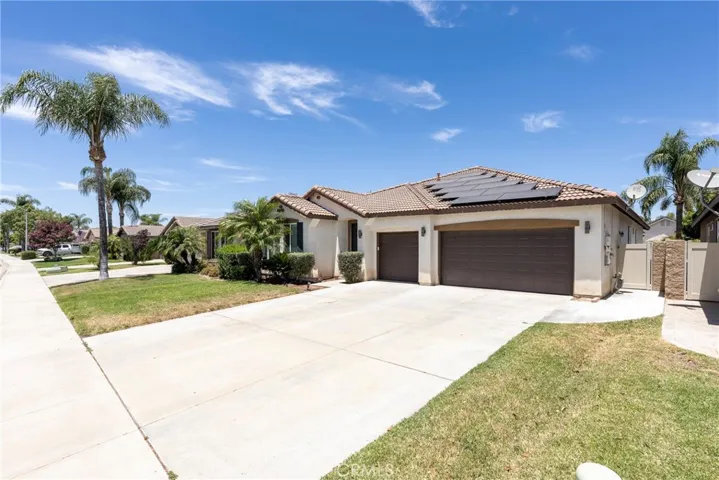 27100 Early Dawn, Menifee, California 92584