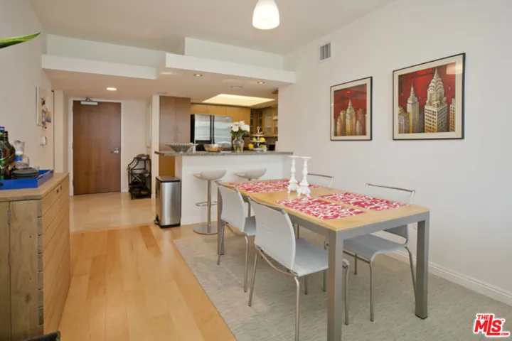 13700 Marina Pointe Drive 630, Marina Del Rey, California 90292
