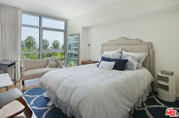 13700 Marina Pointe Drive 630, Marina Del Rey, California 90292