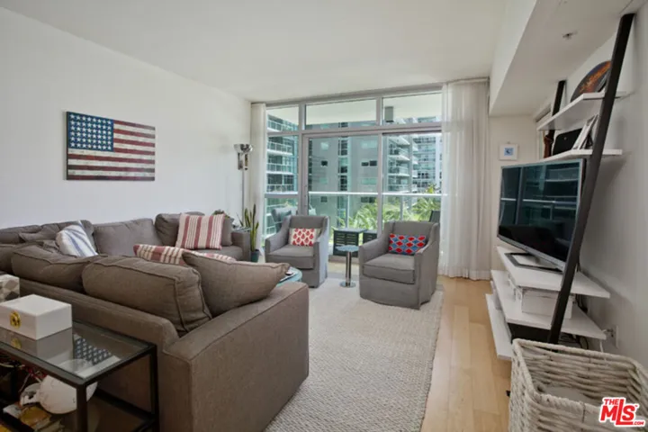 13700 Marina Pointe Drive 630, Marina Del Rey, California 90292
