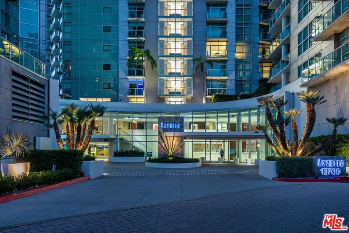 13700 Marina Pointe Drive 630, Marina Del Rey, California 90292
