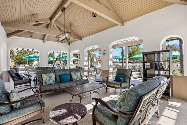 15 Via Hermosa, Rancho Santa Margarita, California 92688