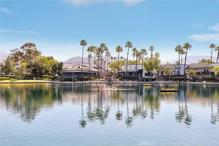 15 Via Hermosa, Rancho Santa Margarita, California 92688