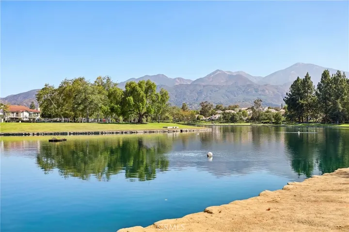 15 Via Hermosa, Rancho Santa Margarita, California 92688