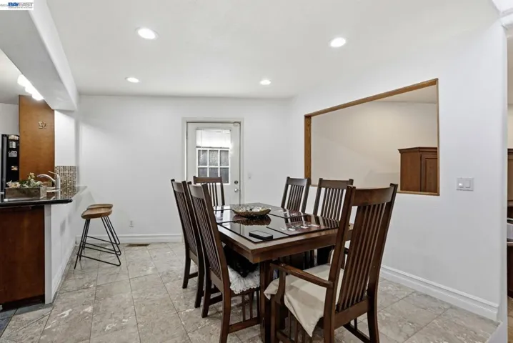 24025 2nd St, Hayward, California 94541