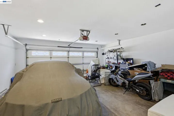 24025 2nd St, Hayward, California 94541
