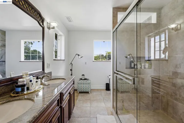 24025 2nd St, Hayward, California 94541
