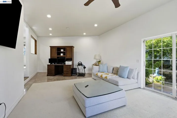 24025 2nd St, Hayward, California 94541