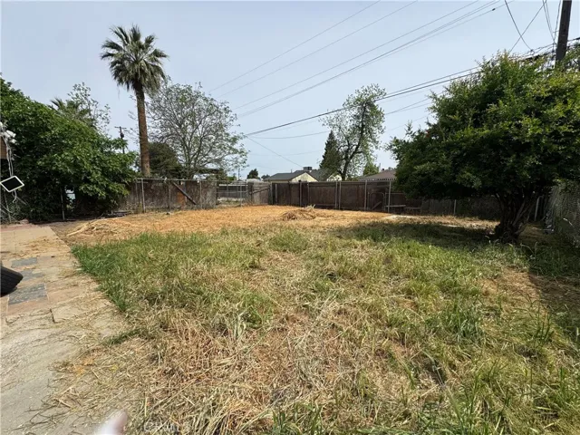 412 Beech, Bakersfield, California 93304