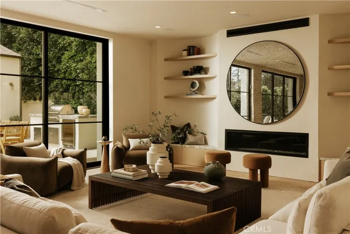 4521 Mary Ellen Avenue, Sherman Oaks, California 91423