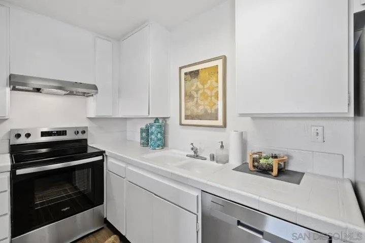 6765 Alvarado Road 5, San Diego, California 92120