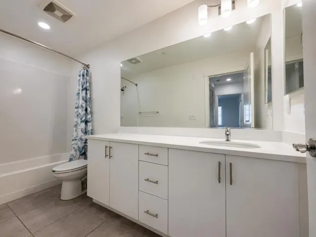 1408 Mauro Pietro Drive 7-202, Petaluma, California 94954